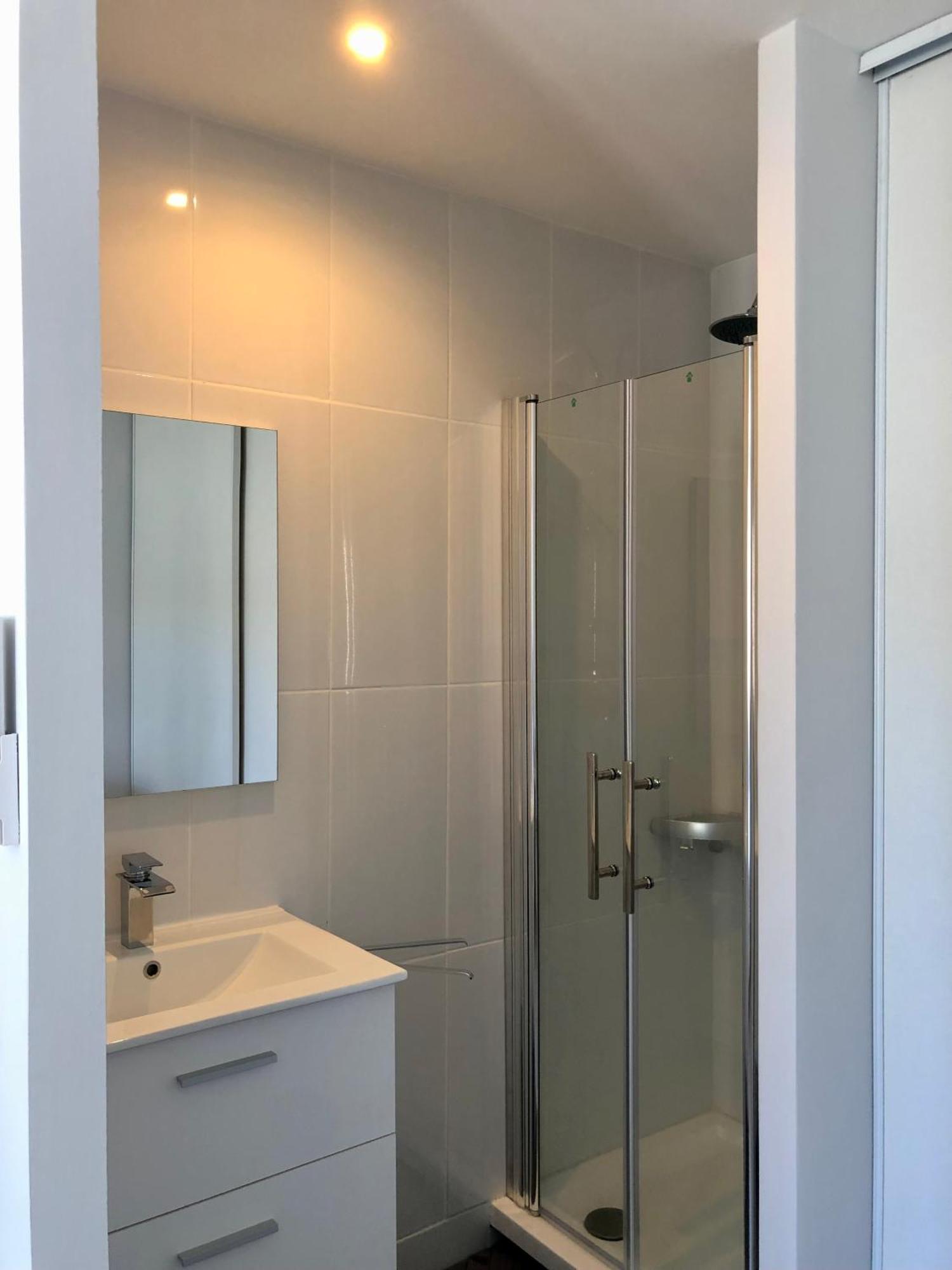 Chez Oma I 1 Appartement Independant Opi I 3 Chambres Privatives Avec Salle D Eau Et Salon Commun Cuisine Commune Wc Commun Patio Commun Avignon Exterior foto