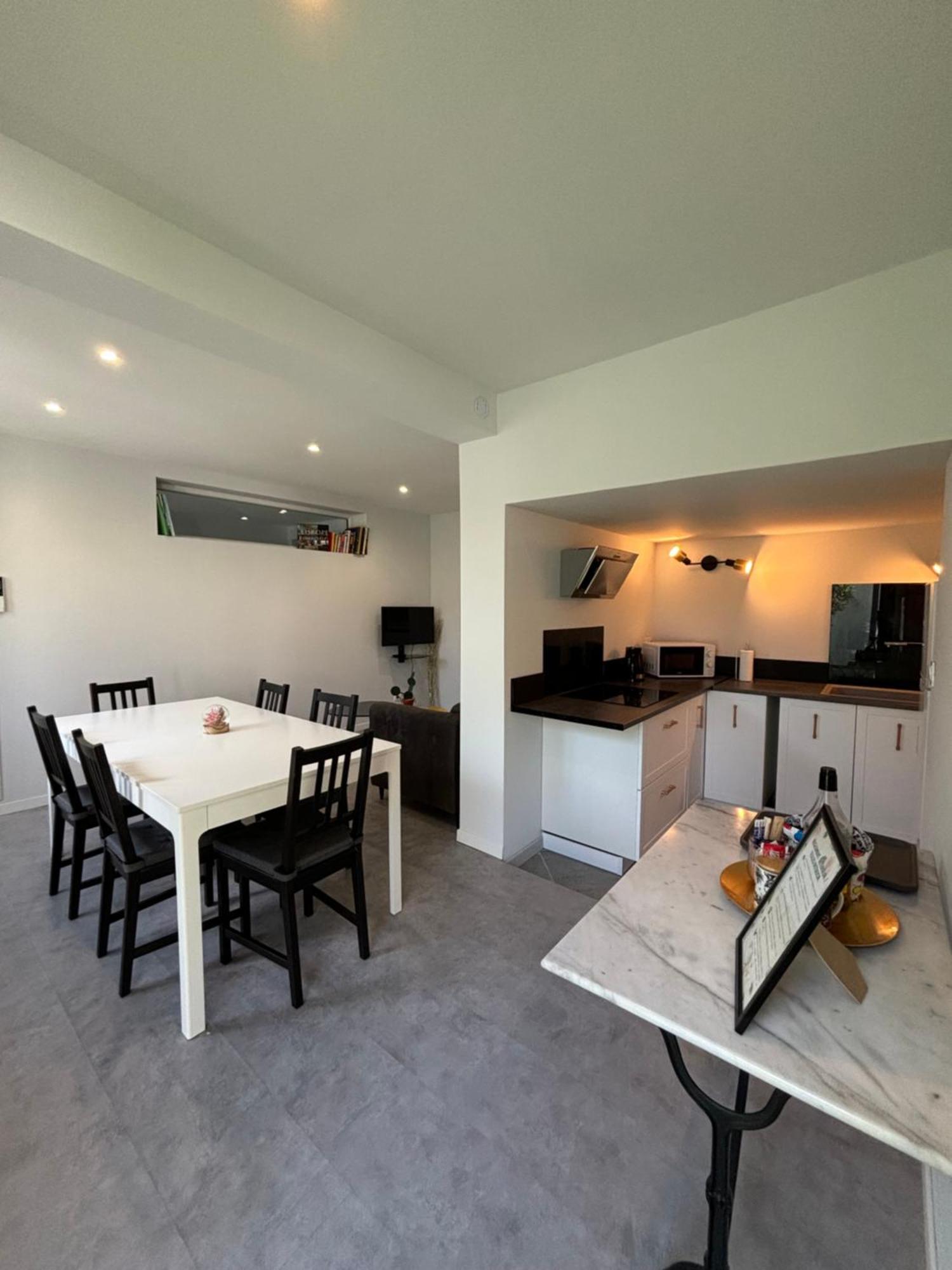 Chez Oma I 1 Appartement Independant Opi I 3 Chambres Privatives Avec Salle D Eau Et Salon Commun Cuisine Commune Wc Commun Patio Commun Avignon Exterior foto